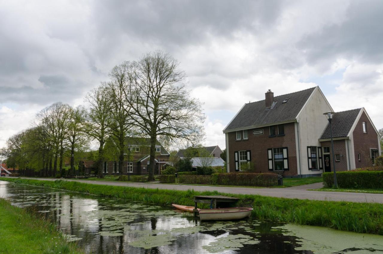 4P Chalet Tolve Met 4 Fietsen Vlakbij Natuurgebieden Drents Friese Wold, Fochteloerveen En Gevangenisdorp Veenhuizen Oosterwolde  エクステリア 写真